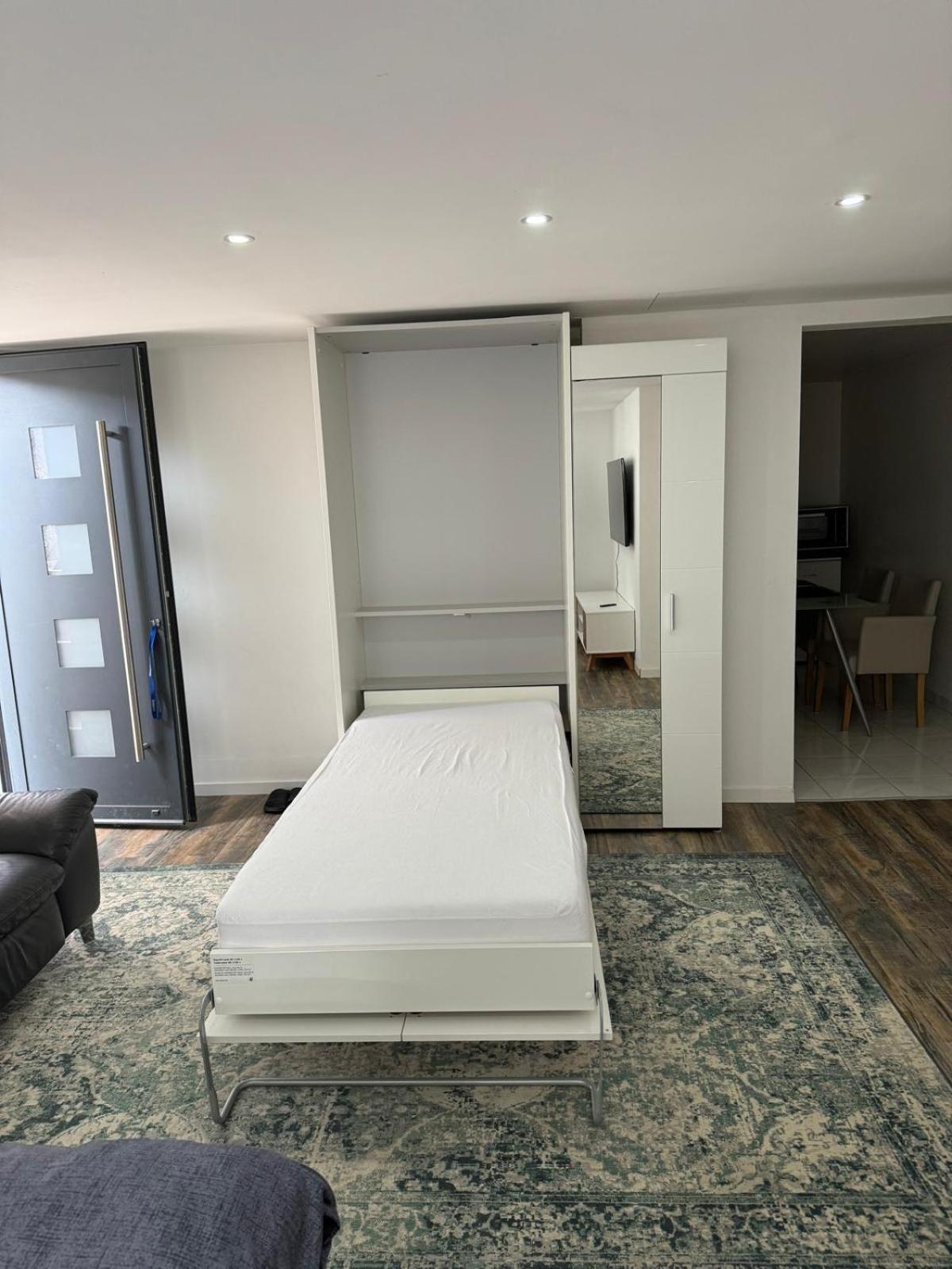 Studio 45M2 Tres Calme Village-Neuf Ngoại thất bức ảnh